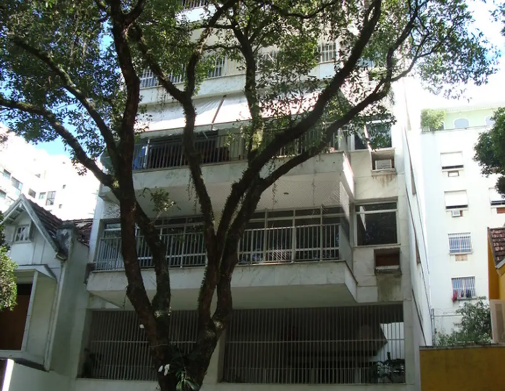 Edificio George V