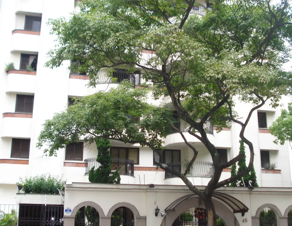 Edificio Maison George V. Residence