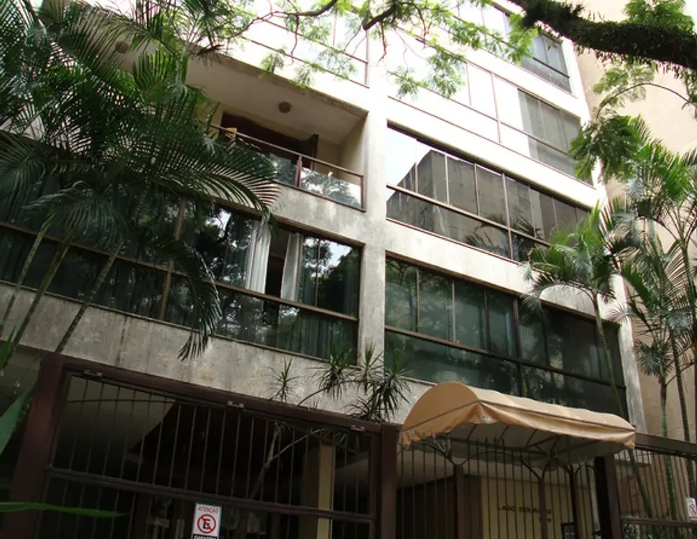 Edificio Lago Dourado
