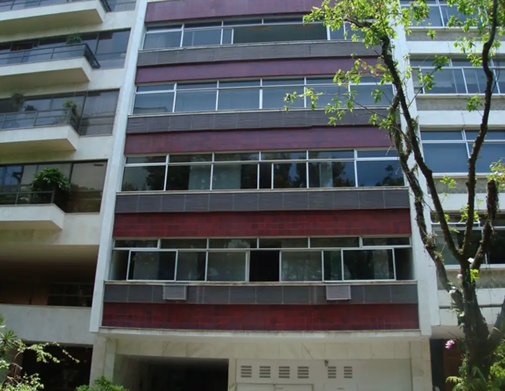 Edificio Rua Redentor 238