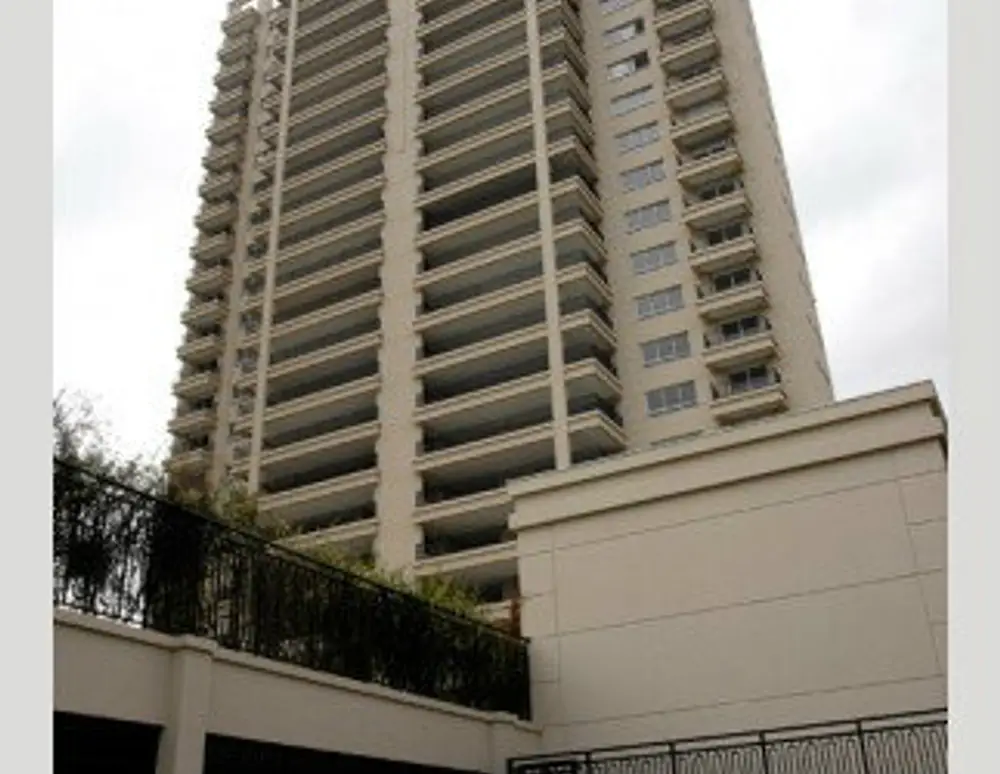 Cristall Parque Aclimacao