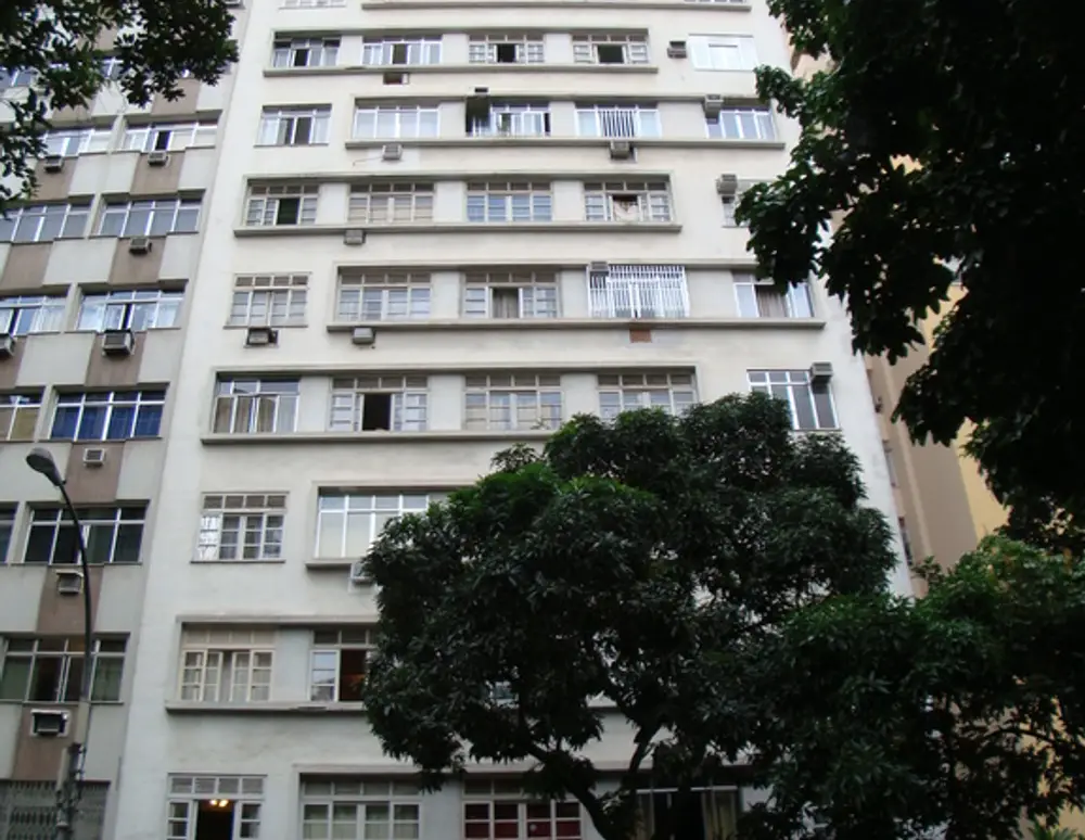 Edificio Caro Nome