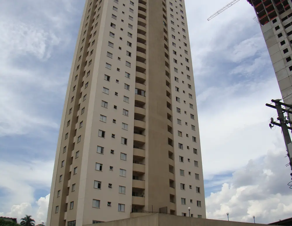 Metropoles