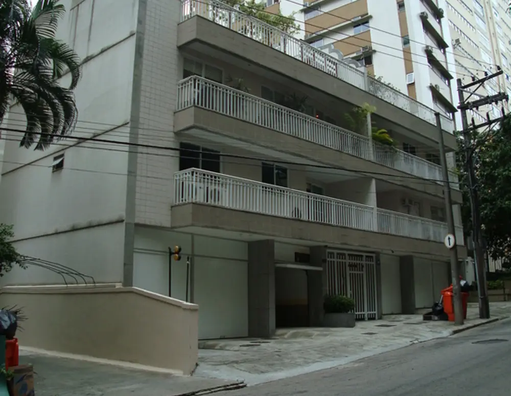 Edificio Salvador Dali