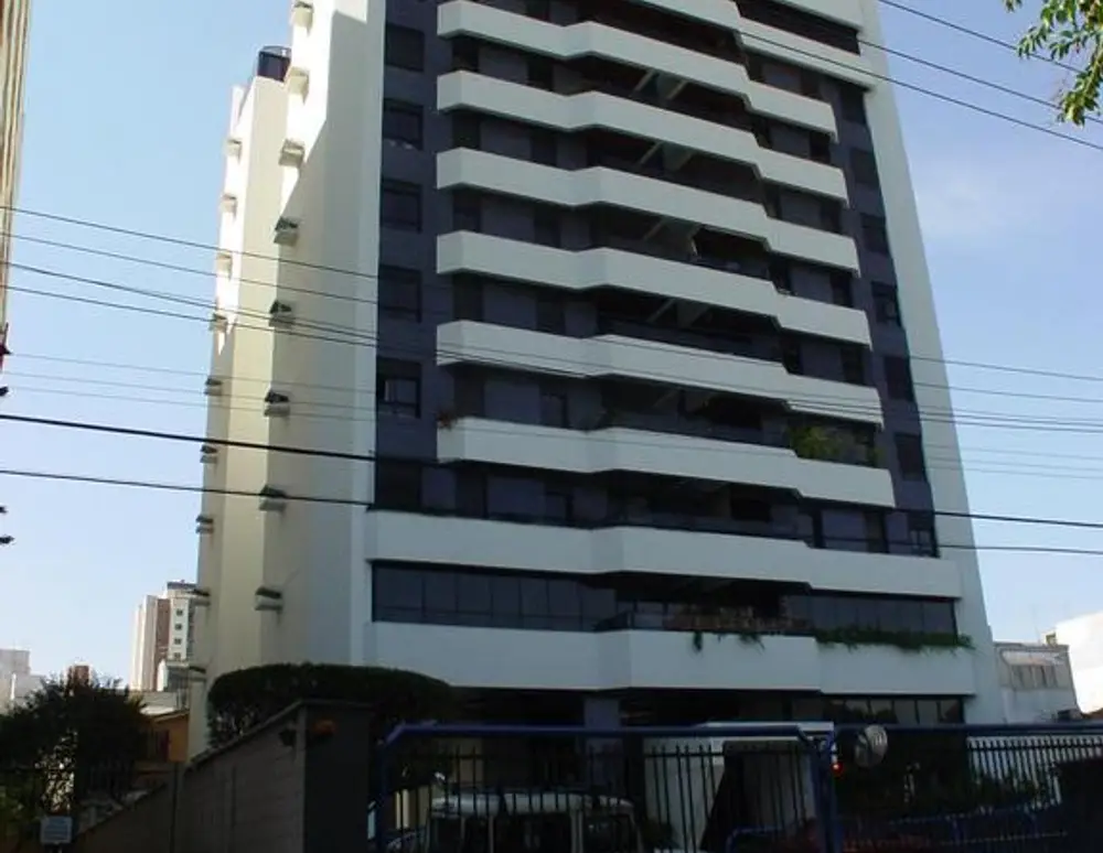 Edificio Panamericana Free Space