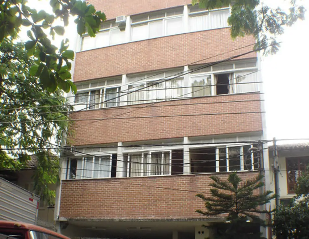 Edificio Cezena