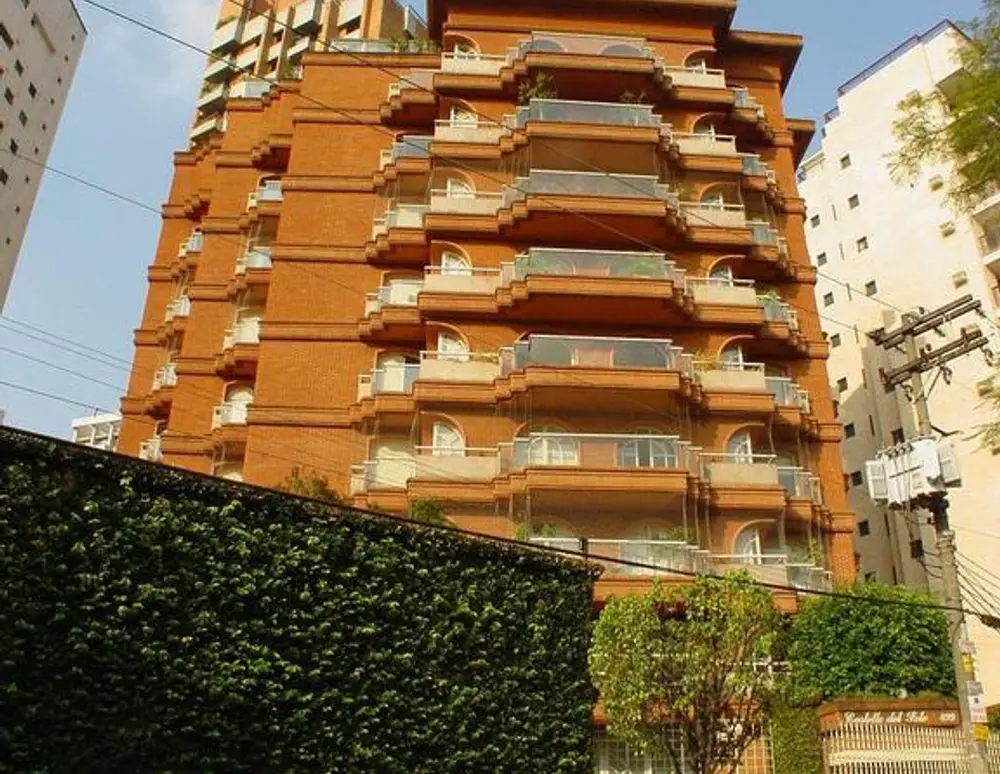 Edificio Castello Del Sole