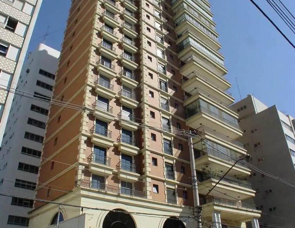 Edificio Etros