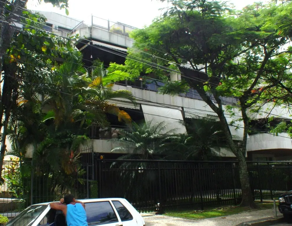 Edificio Bougainville