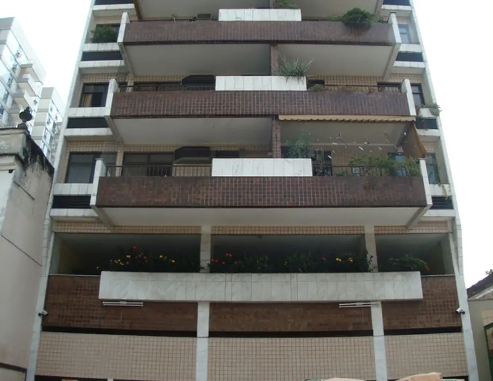 Edificio Pollella