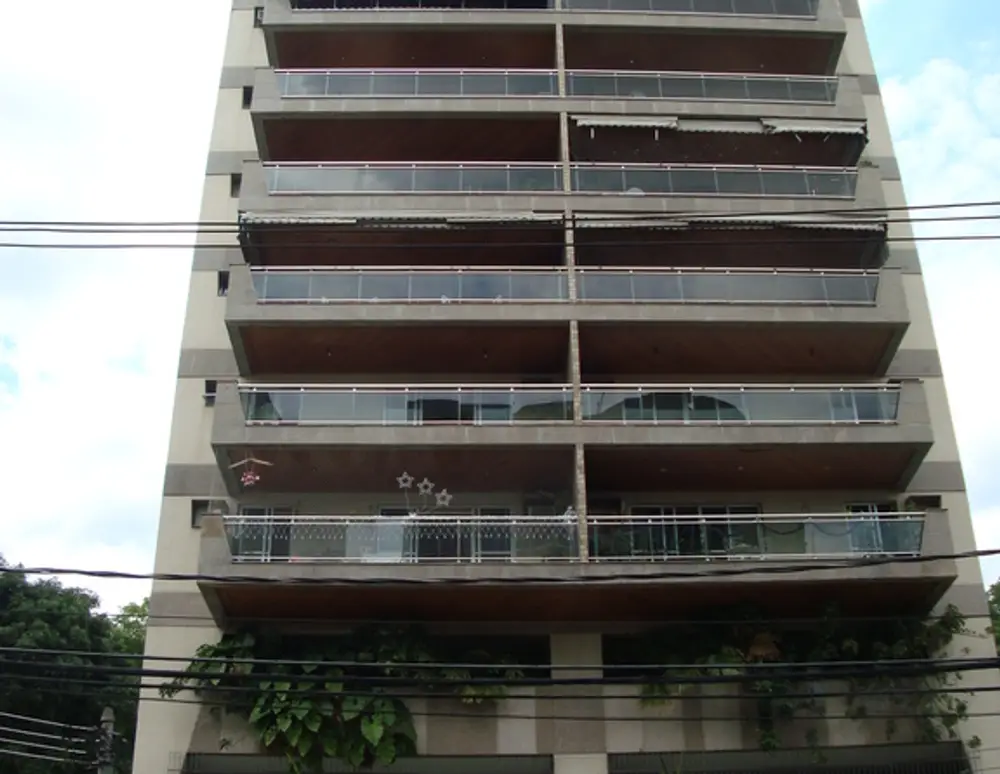 Edificio Saens Pena