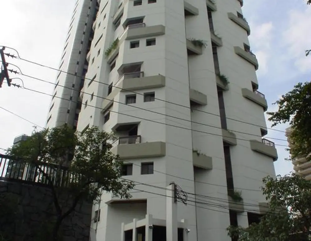 Edificio Carmel Houses