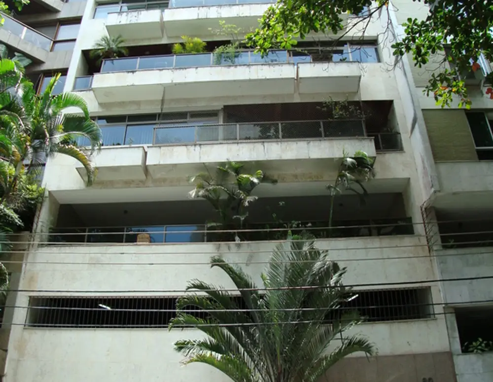 Edificio Monte Alverne
