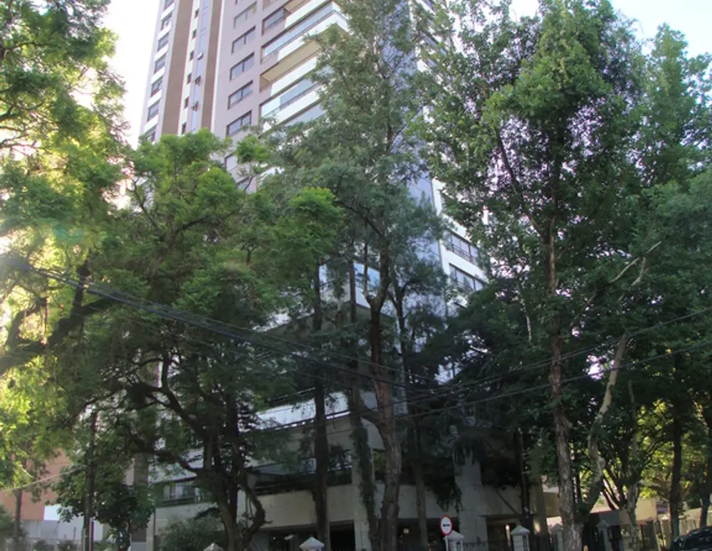Edificio Residencial Chateau Breton