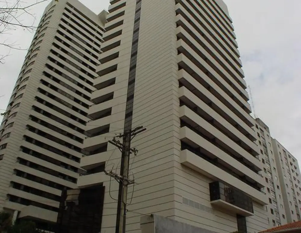 Edificio Grand Plaza