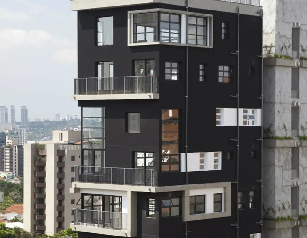 Edificio Fidalga 727