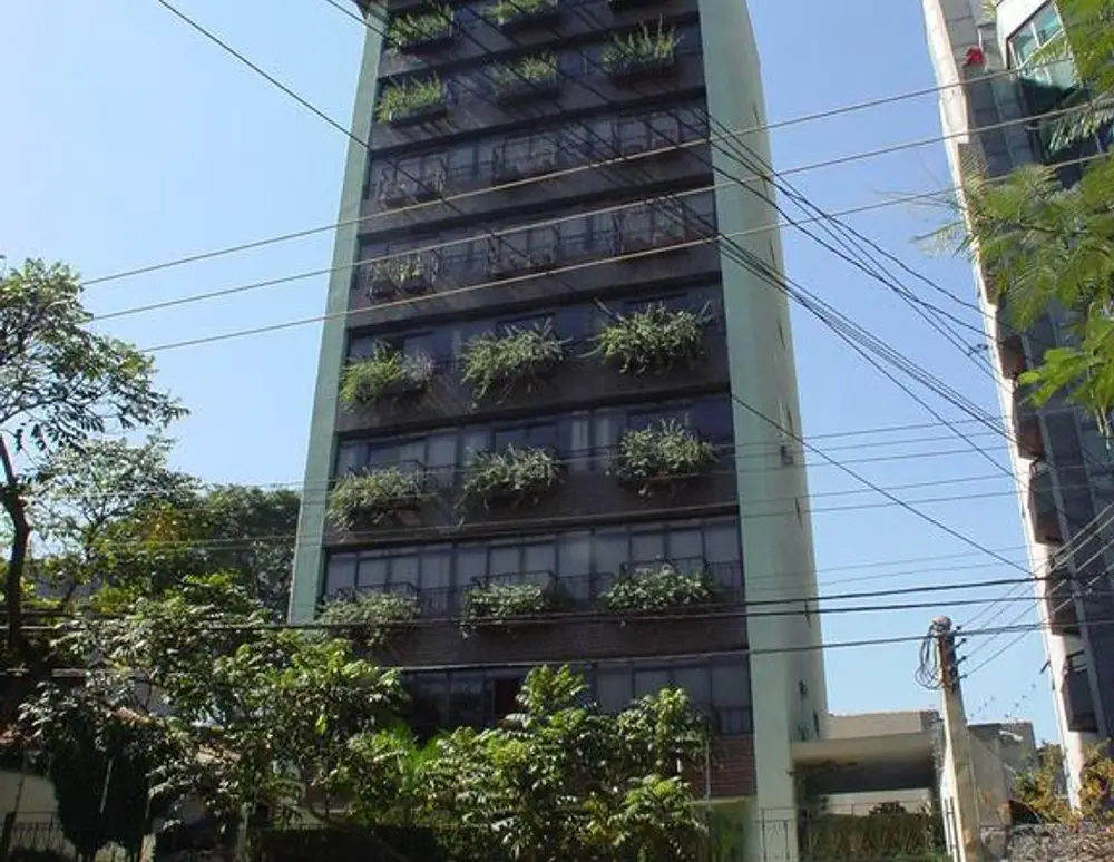 Edificio Moras