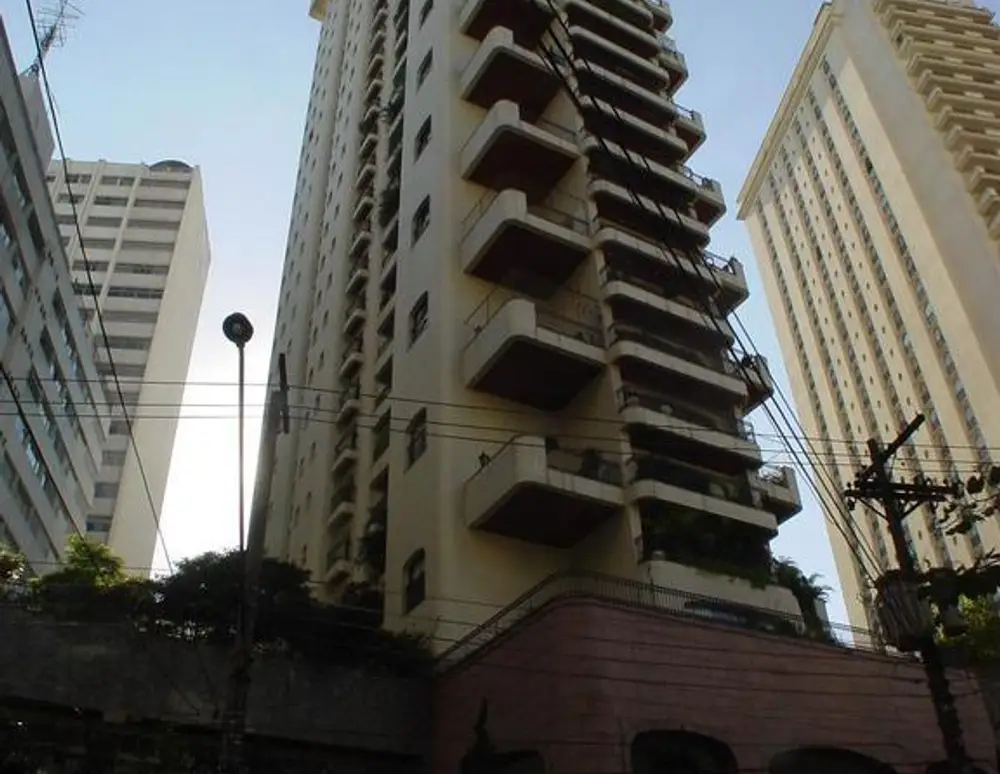 Edificio Tower Hills
