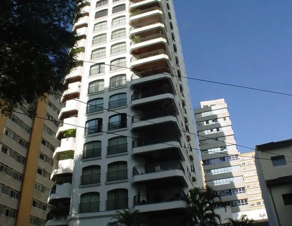 Edificio Maison Kyoei Paraiso
