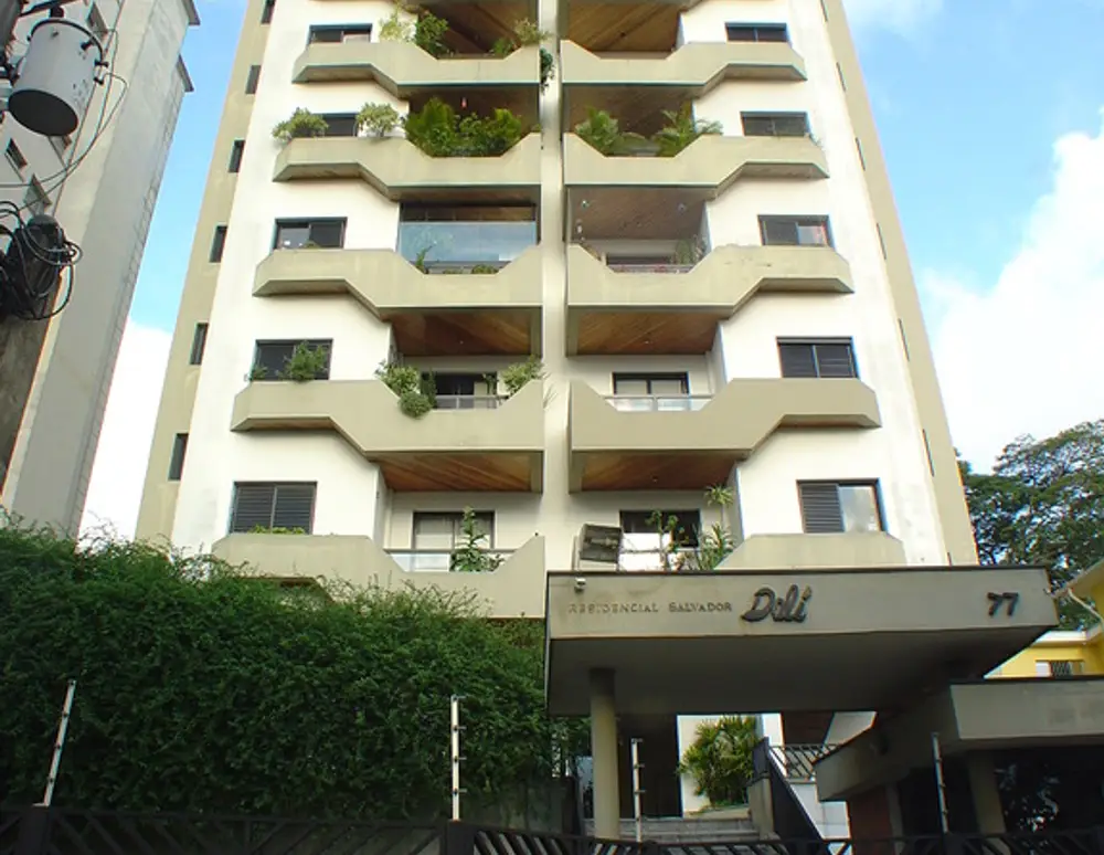 Residencial Salvador Dali