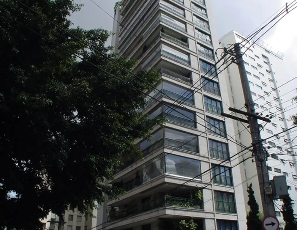 Edificio Eden Roc