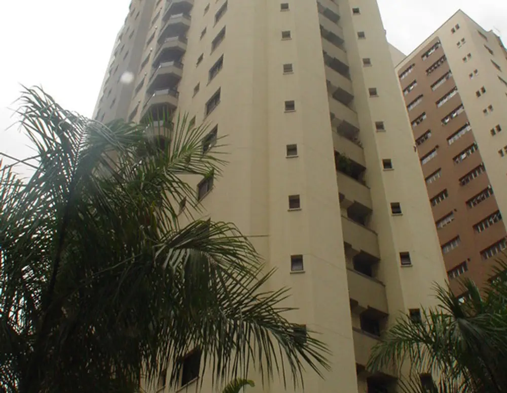 Edificio Village