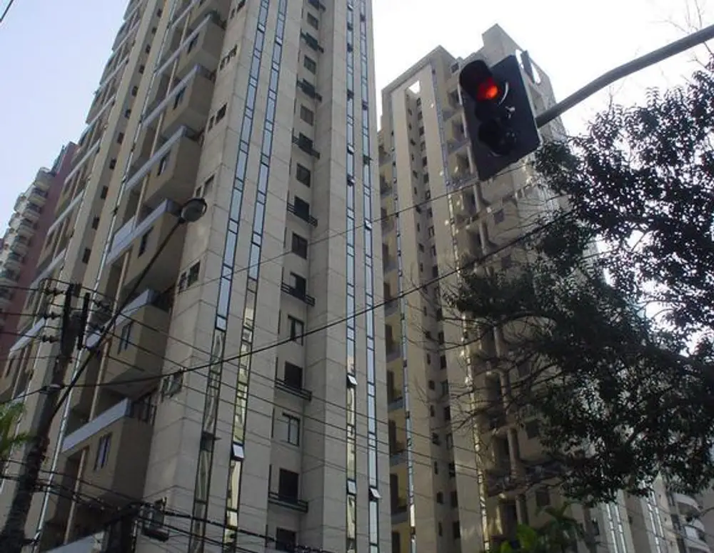 Edifício Twin Towers The Duplex