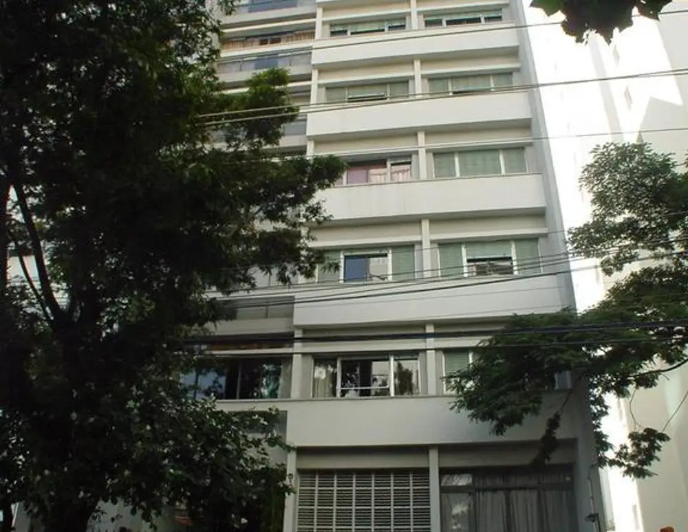 Edificio Flor de Maio