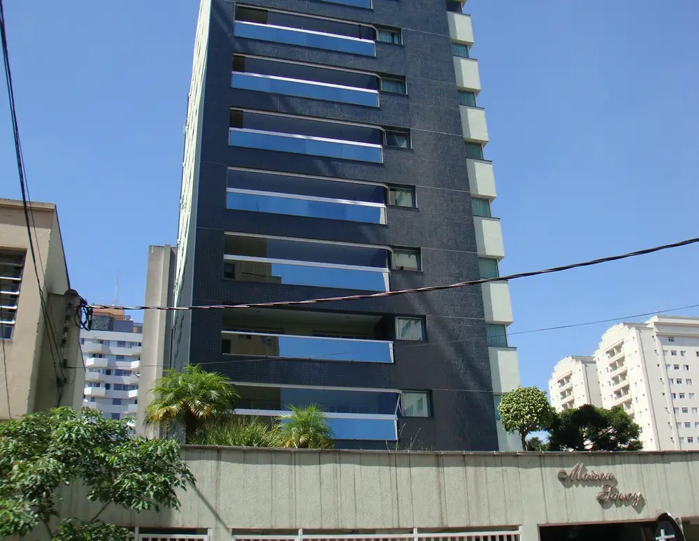 Edificio ''maison Savoy'' — foto 2