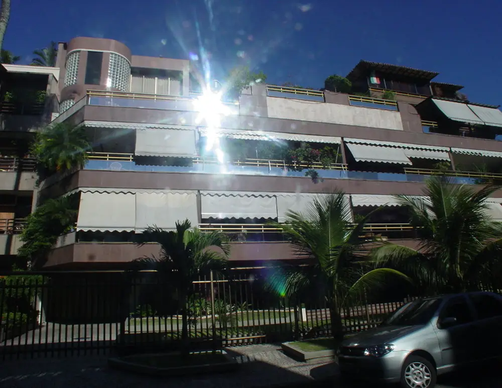 Edificio Luna Twin