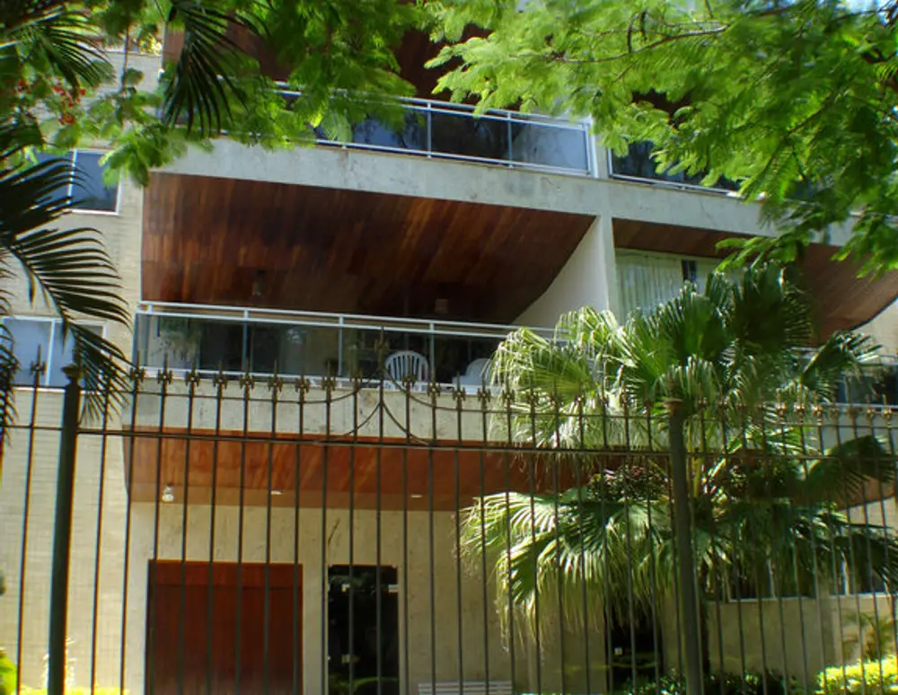 Edificio Residencial Carnevale
