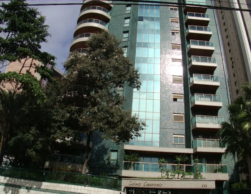 Edificio Saint Laurent