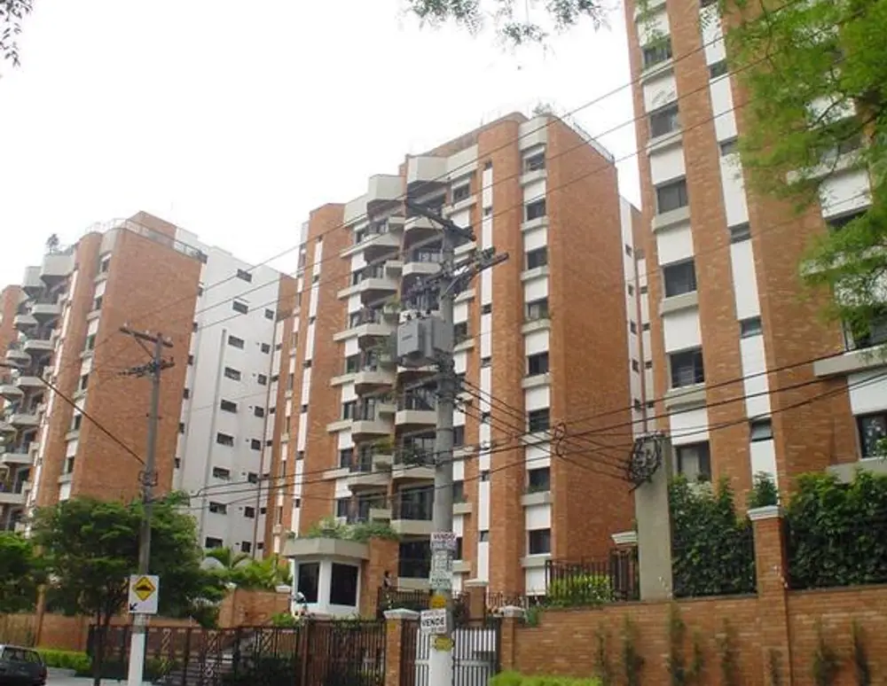 Edificio Chateaux de France — foto 2