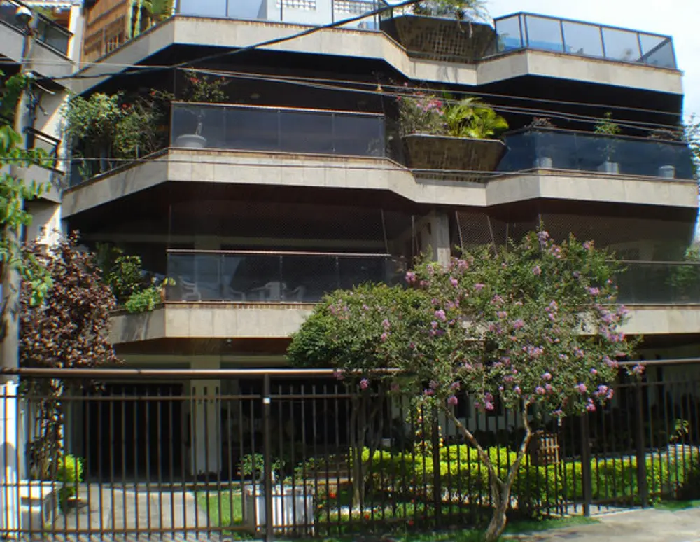 Edificio Bouganville