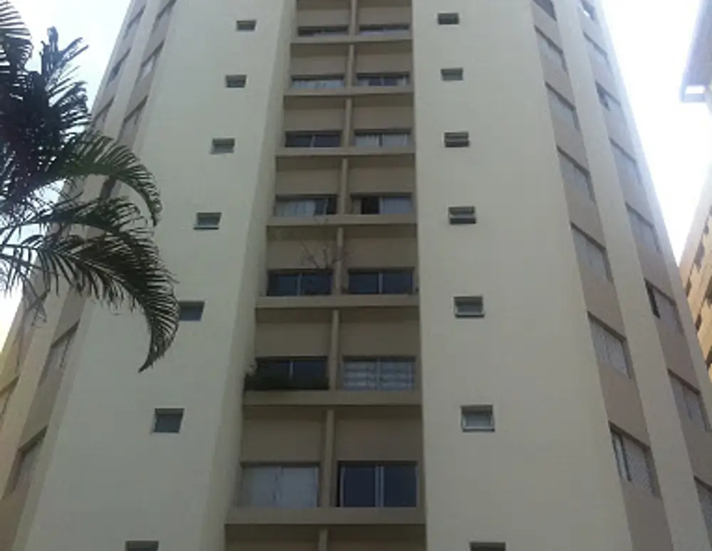 Oscar Freire Plaza