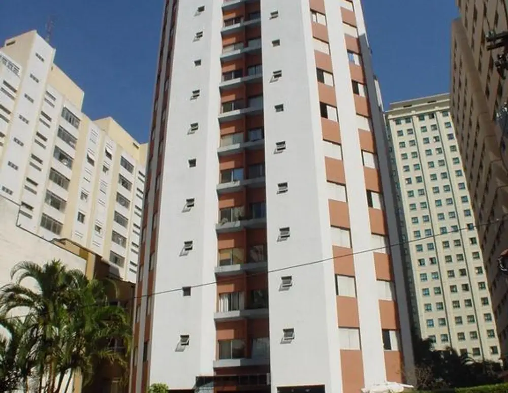 Oscar Freire Plaza — foto 2