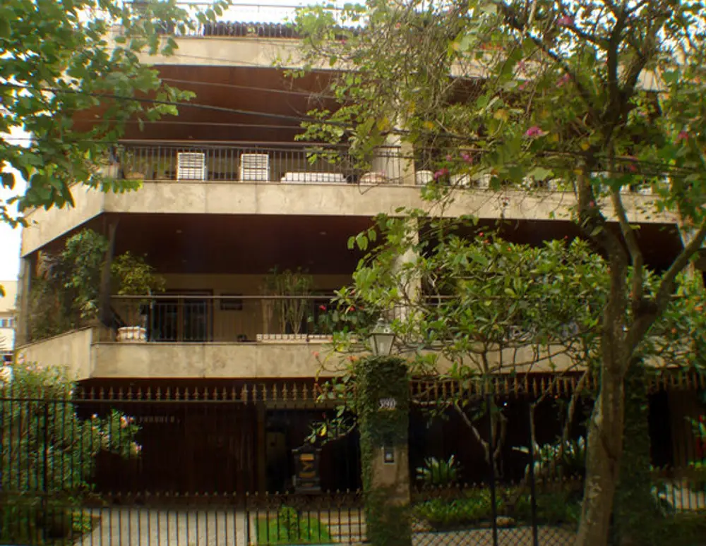 Edificio Leao Iii