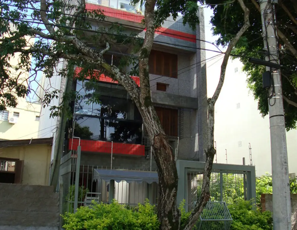 Edificio Cezzane