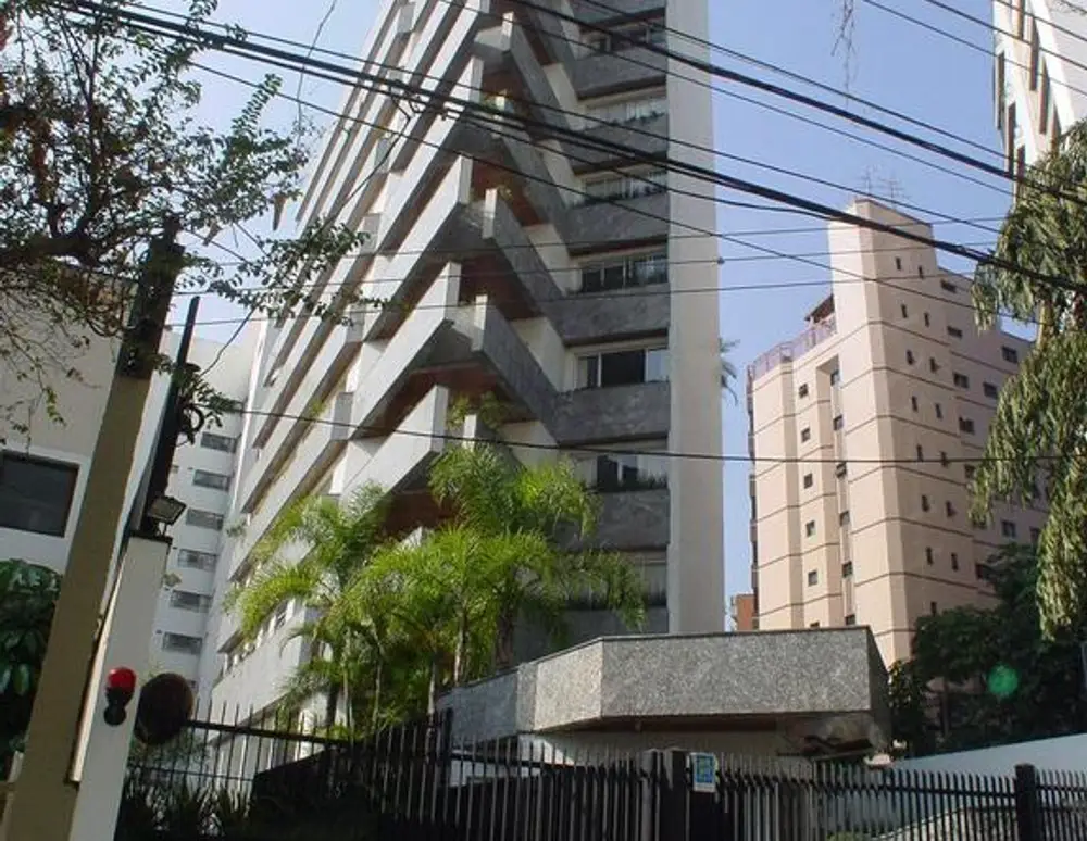 Edificio Golden Park — foto 2