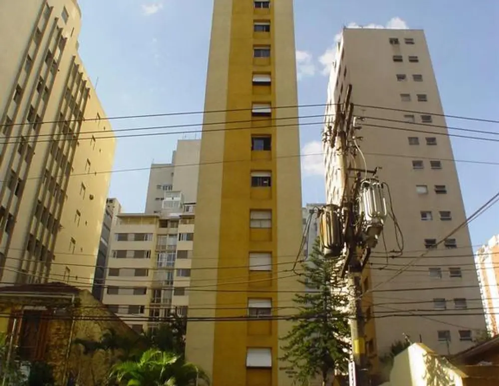 Edificio Pedra Amarela