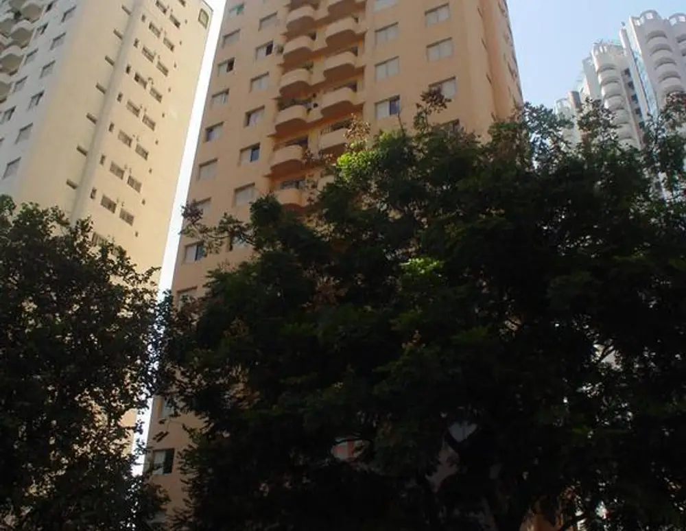 Conjunto Residencial Parque Trianon Bloco I — foto 2