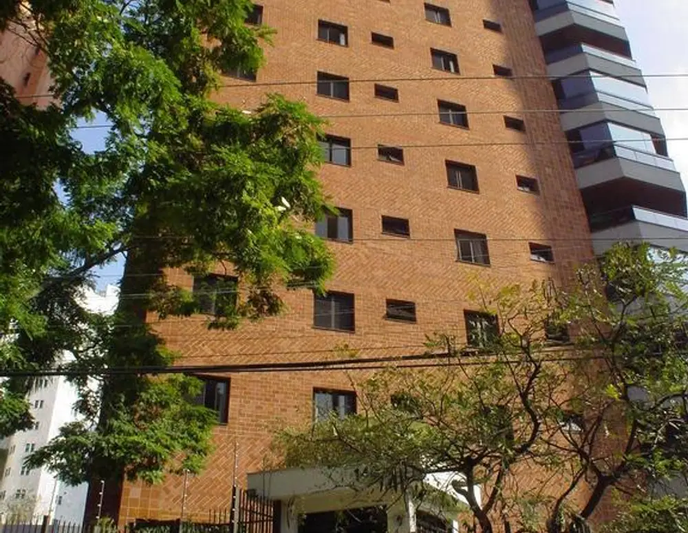 Edificio Luar