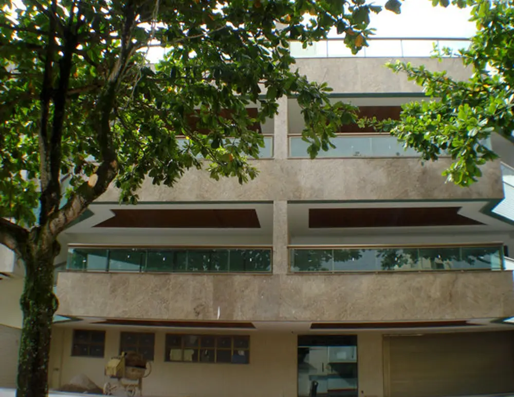 Edificio Professor Luiz Carvalho