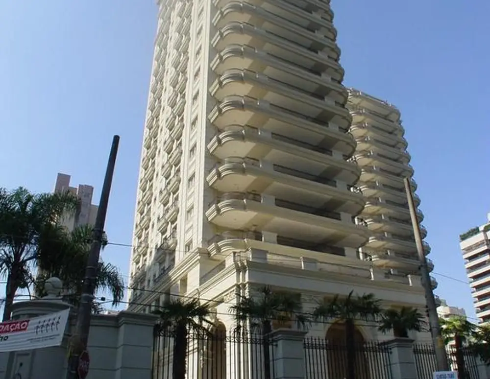 Edificio Chateau Margaux