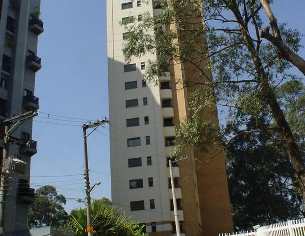 Edificio Four Seasons