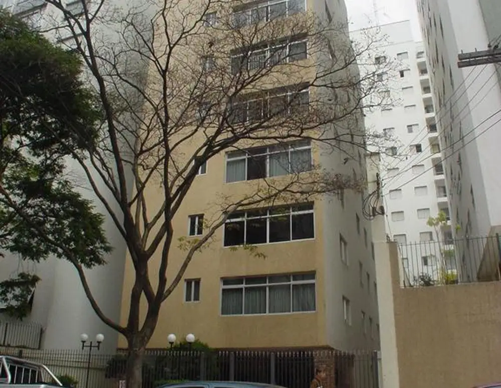 Edificio Nilo Bressane