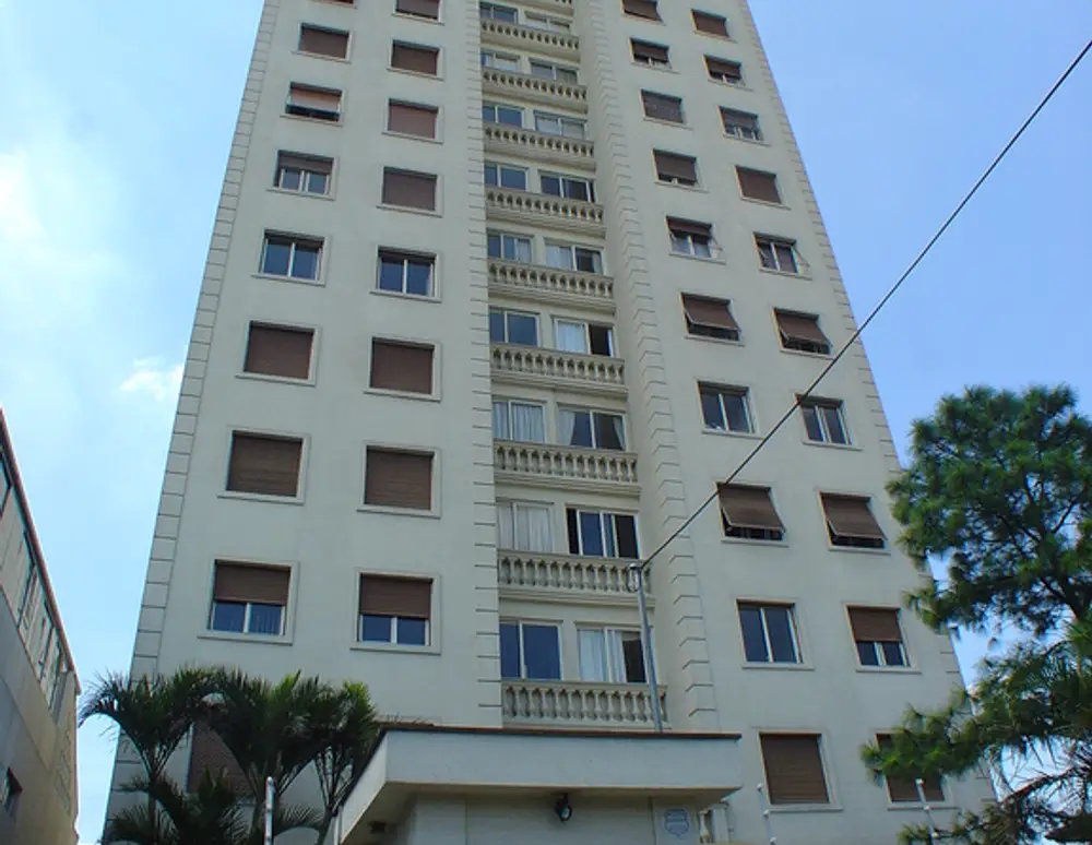 Edificio Le Mans