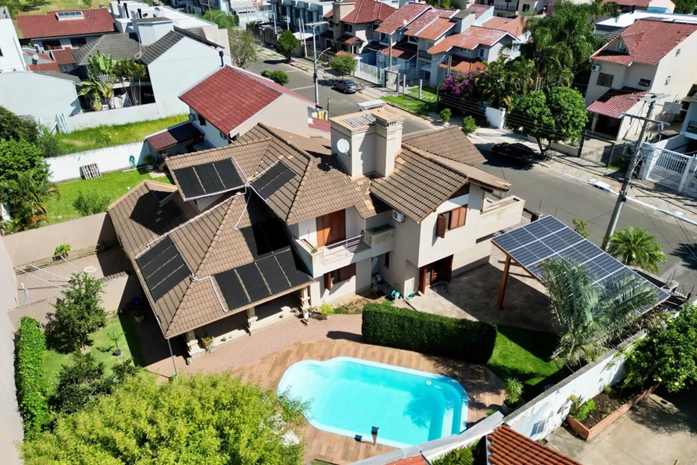 MDVDP 301 Casa 610241026-76 - REMAX 520 Exclusividades