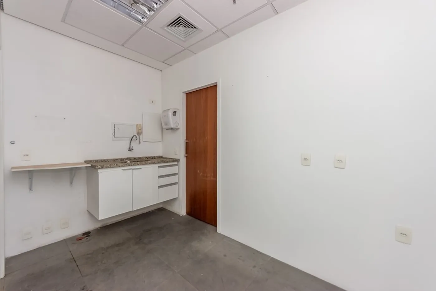 BFRB 544 Sala 601081065-36 - REMAX Lepex Exclusividades — foto 3