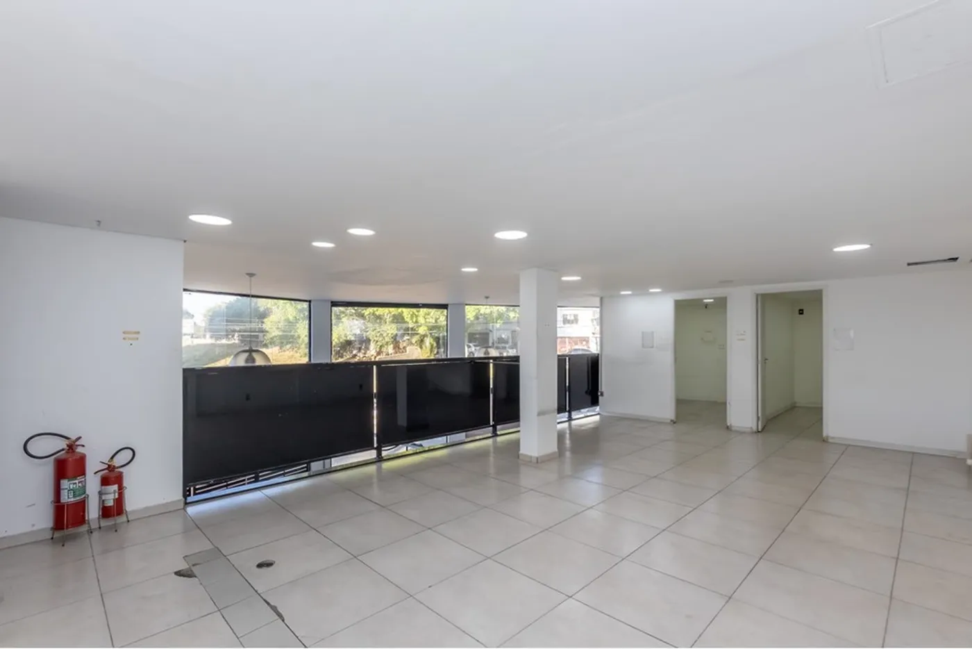 BB 21 Prédio 630821067-15 - REMAX Exclusive Exclusividades — foto 2